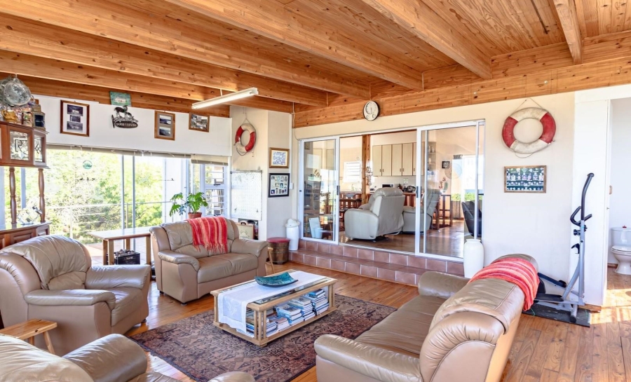 3 Bedroom Property for Sale in Franskraal Western Cape